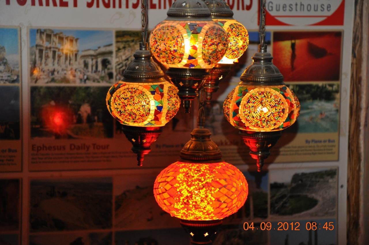 Bahaus Hostel Near Bluemosque And Hagiasophiamosque - 2 Minutes, Istanbul